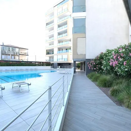 Διαμέρισμα Elegante 2 2 Bagni Piazza Drago Τζεσόλο Λίντο