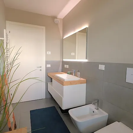 Elegante 2 2 Bagni Piazza Drago * Τζεσόλο Λίντο